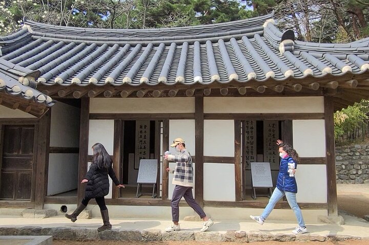 Tour autoguidato di mezza giornata di Gangneung con autista
