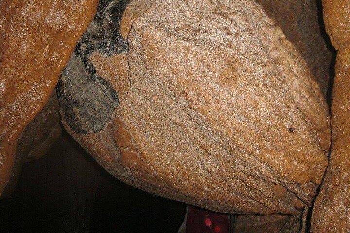 Grotta Dei Tayo | Speleologia | caverne misteriose | Pozzi di luce | Puyo