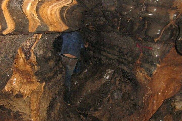 Grotta Dei Tayo | Speleologia | caverne misteriose | Pozzi di luce | Puyo