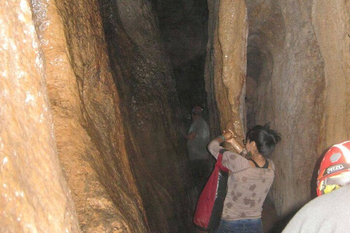 Grotta Dei Tayo | Speleologia | caverne misteriose | Pozzi di luce | Puyo