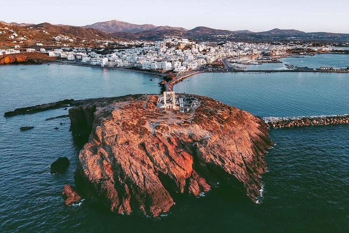 Naxos Old Town Private Food Tour met diner en pick-up
