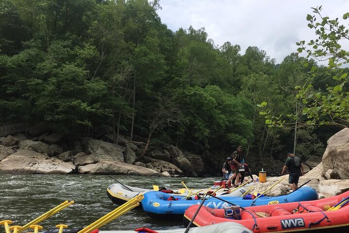Wildwaterraften in nationaal park in New River Gorge WV