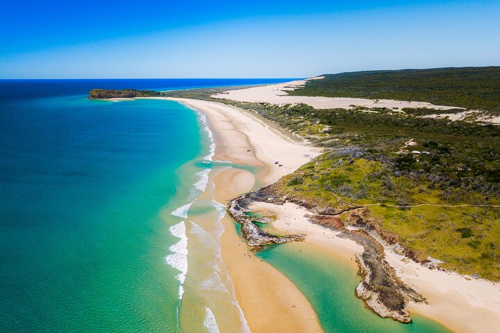Dingos 3 jours K'Gari (Fraser Island) Tour en 4x4 en accompagnement