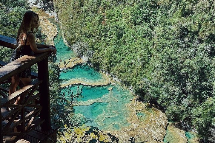 Geniet van de natuurlijke zwembaden van Semuc Champey + de Lanquin-grotten - Tour vanuit Coban