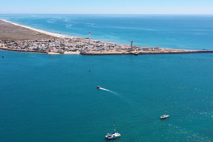 Ria Formosa - Passeio de barco pelas 3 Ilhas: Armona | Ilha da Culatra | Farol