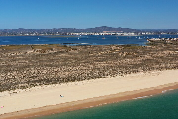 Ria Formosa - Passeio de barco pelas 3 Ilhas: Armona | Ilha da Culatra | Farol