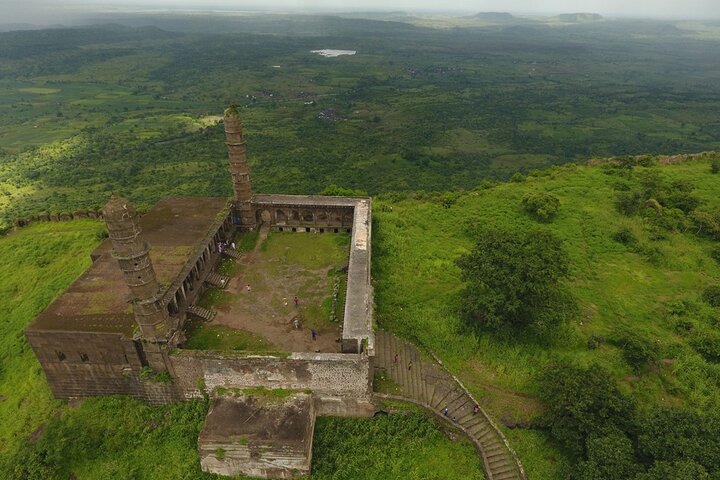 Santuarios Sagrados: Excursión de un día al fuerte de Omkareshwar y Asirgarh