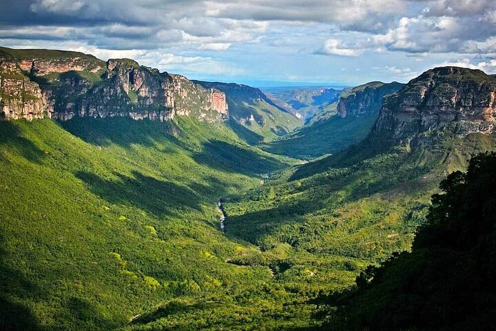 Trilha de 3 Dias pelo Vale do Pati-Reserva a partir de 2 pessoas.