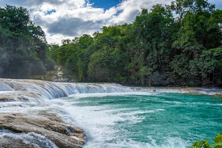 From San Cristobal Tour to Agua Azul, Misol Ha and Palenque