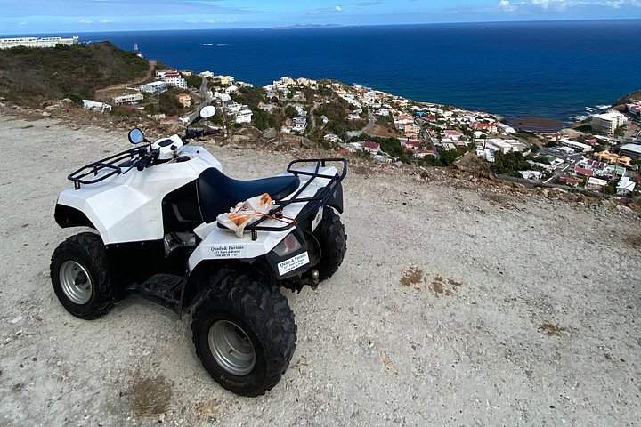 Quads and Furious ATV ツアー & レンタル