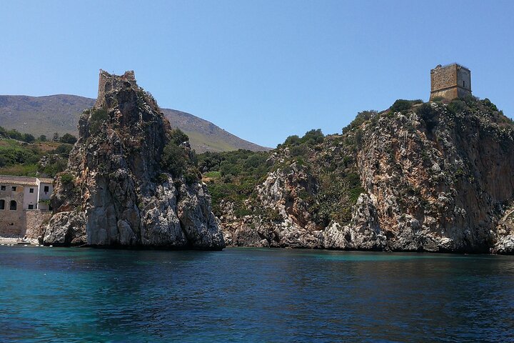 Excursión en barco de día completo de San Vito Lo Capo a Castellammare del Golfo