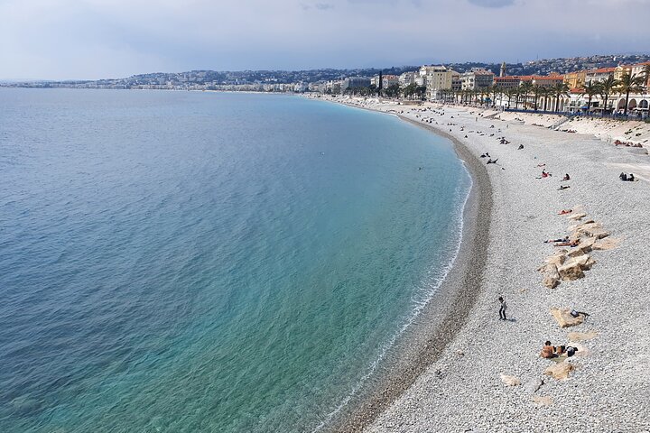 Visite privée personnalisée de la Côte d'Azur au départ du port de Cannes 8H
