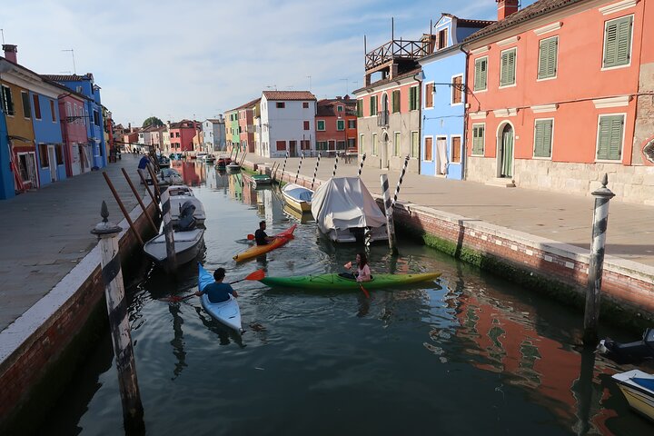 Tour privado en kayak en la laguna veneciana