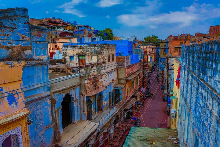 Privat envejsoverførsel fra Pushkar til Jodhpur i AC-køretøj