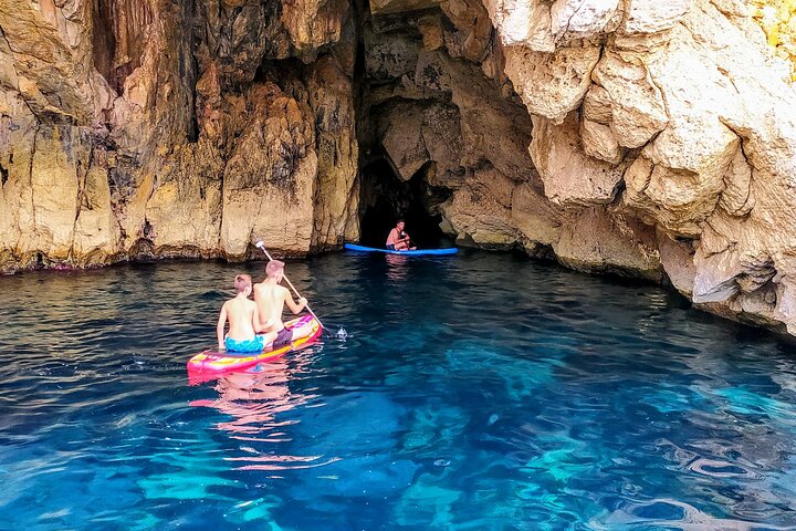Hoteller i nærheden af Ibiza Snorkeling Beach and Cave Tour