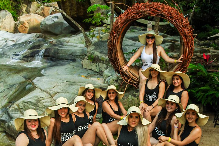 Edenva Zipline Ecotourism Park i Puerto Vallarta