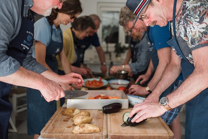 Traditionell grekisk matlagningskurs och ekologisk lunch på Poros