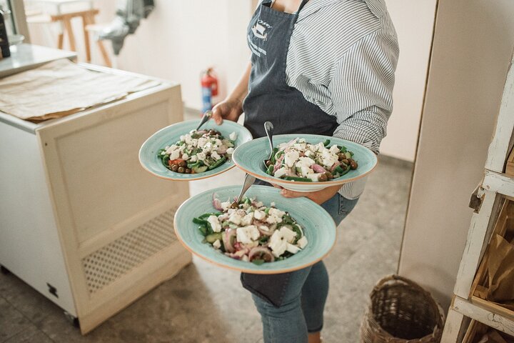 Traditionell grekisk matlagningskurs och ekologisk lunch på Poros