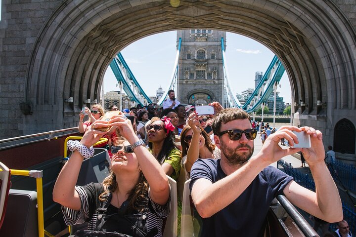 London Big Bus Hop-On Hop-Off Tour mit optionaler Flusskreuzfahrt