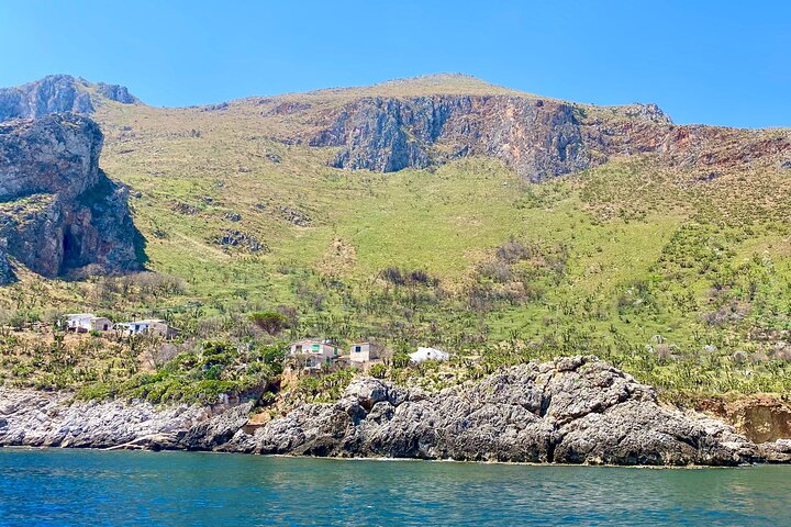 Excursión en barco de día completo de San Vito Lo Capo a Castellammare del Golfo