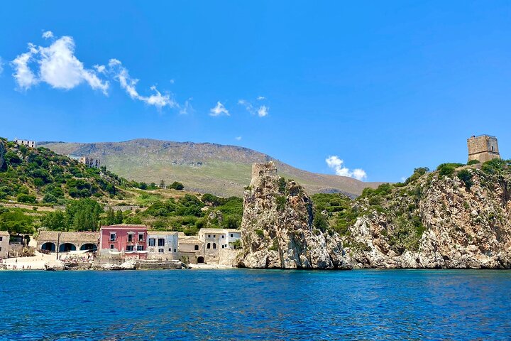 Excursión en barco de día completo de San Vito Lo Capo a Castellammare del Golfo