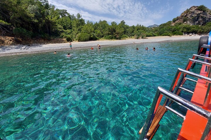 Crociera semi sottomarina con fondo di vetro di un'intera giornata a Marmaris