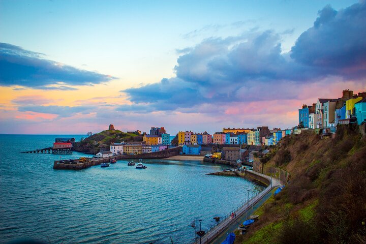 Pembrokeshire Tour App, Hidden Gems Game e Big Britain Quiz (7 Day Pass) Regno Unito