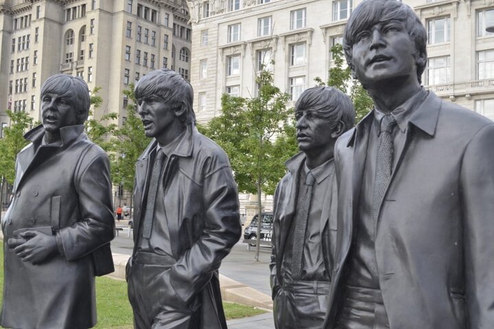 Beatles Famous Walking Tour of Liverpool - Små grupper