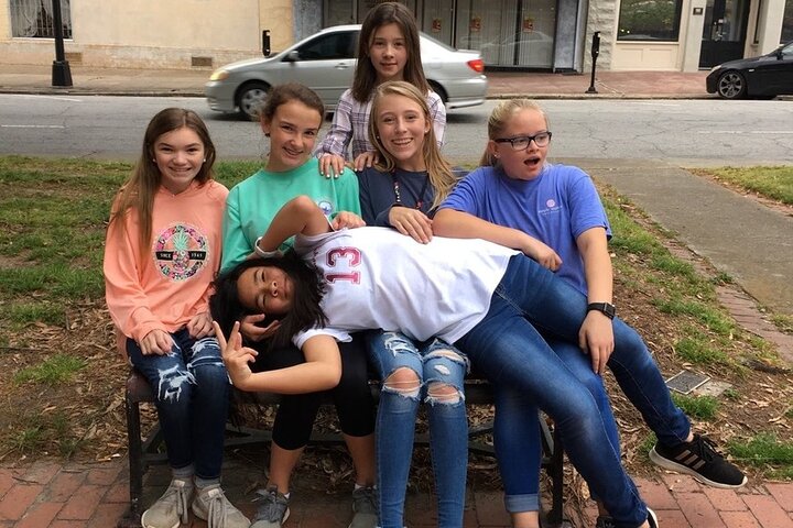 Divertente caccia al tesoro in città a Tallahassee di Wacky Walks