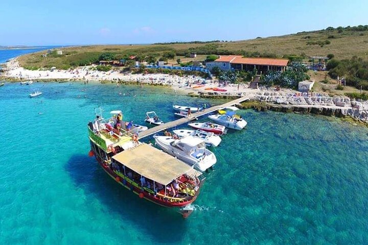 Medulin-Kamenjak Gita in barca di 5 ore Bevande ALL-INCLUSIVE su Sandra Boat