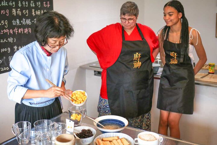 Cours de cuisine et visite du marché de Lijiang Naxi Cuisine