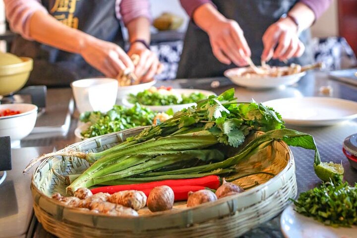 Cours de cuisine et visite du marché de Lijiang Naxi Cuisine