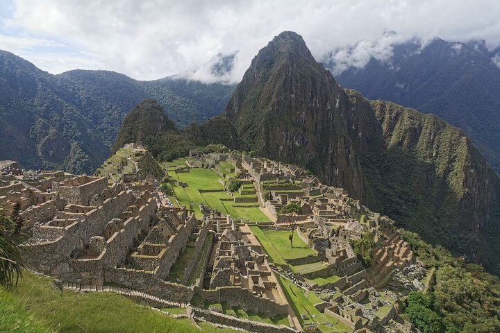 Machu Picchu Full-Day Tour by Train from Cusco