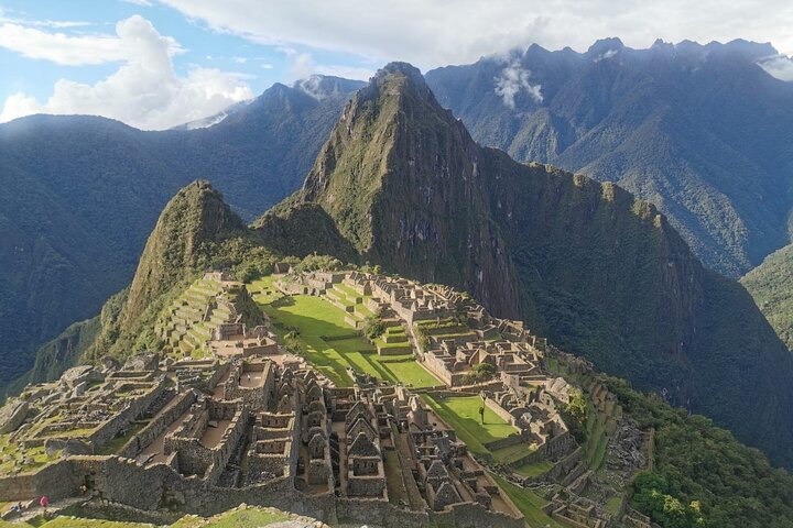 Machu Picchu Full-Day Tour by Train from Cusco