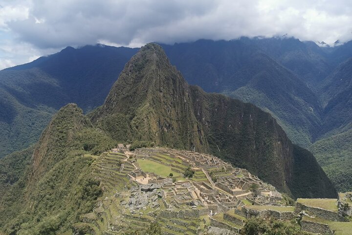 Machu Picchu Full-Day Tour by Train from Cusco