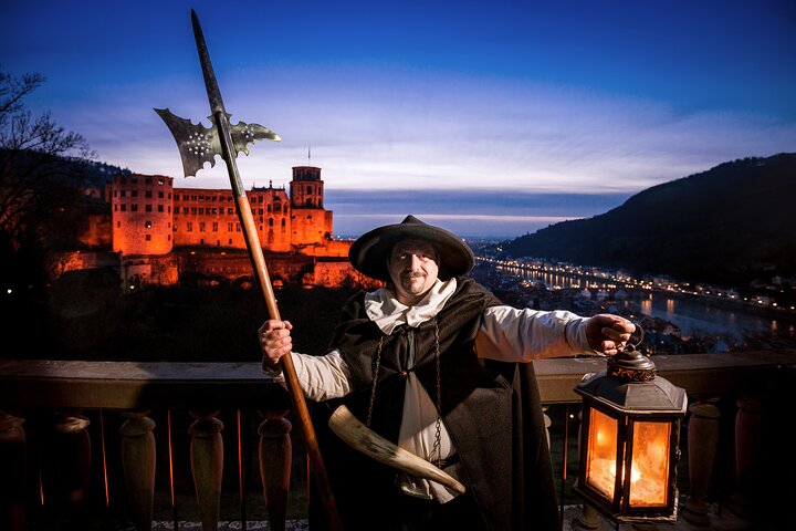 Tour de Heidelberg seguindo os passos dos vigias noturnos