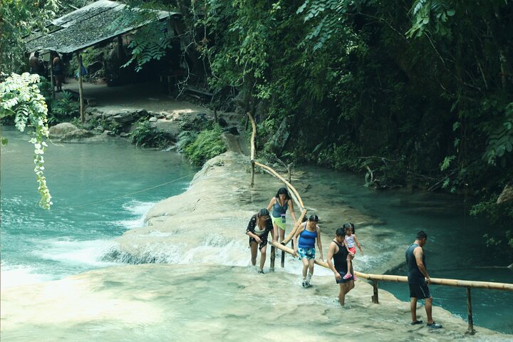 Visite des cascades magiques de Copalitilla au départ de Huatulco avec entrée incluse