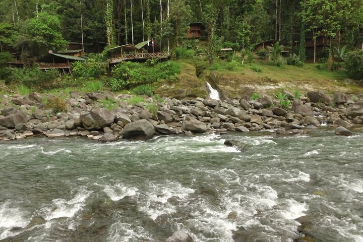 3-tägige Tour auf dem Pacuare-Fluss in Costa Rica.