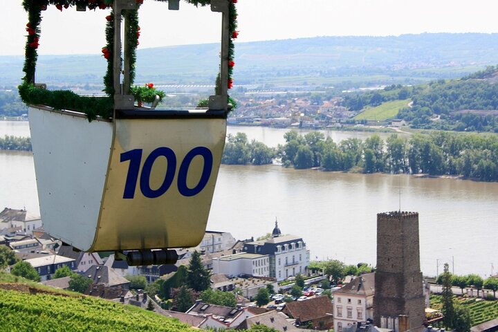 Tour privado a pie por Rudesheim con un guía profesional