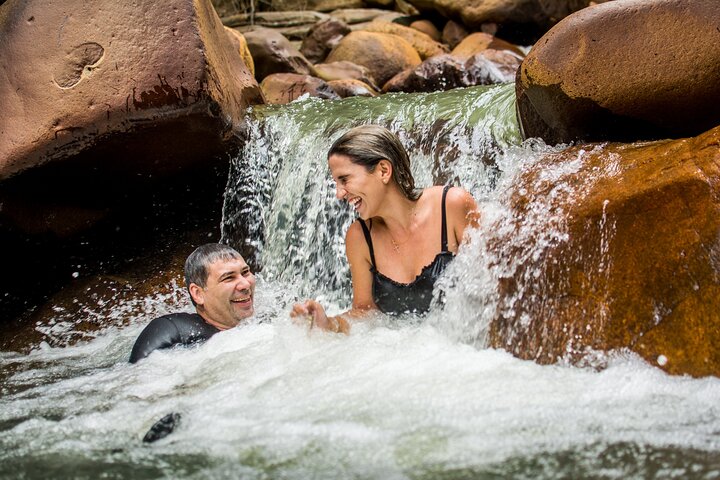 Una giornata per godersi la natura e vivere un'avventura nel fiume Giordano