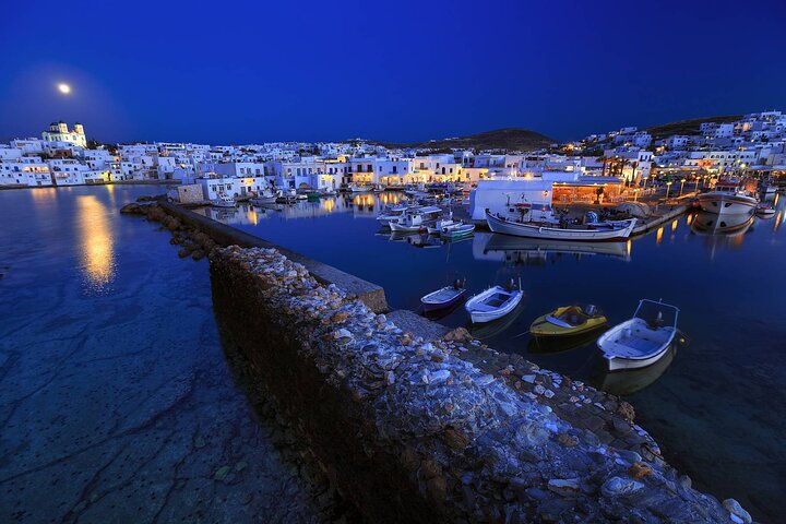 Tour de medio día por lo mejor de Paros con transporte