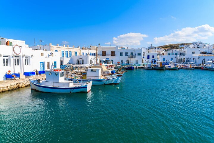 Tour de medio día por lo mejor de Paros con transporte