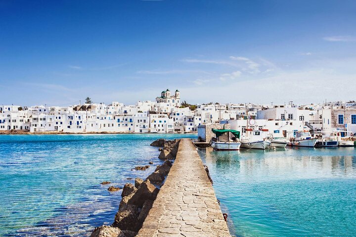 Tour de medio día por lo mejor de Paros con transporte