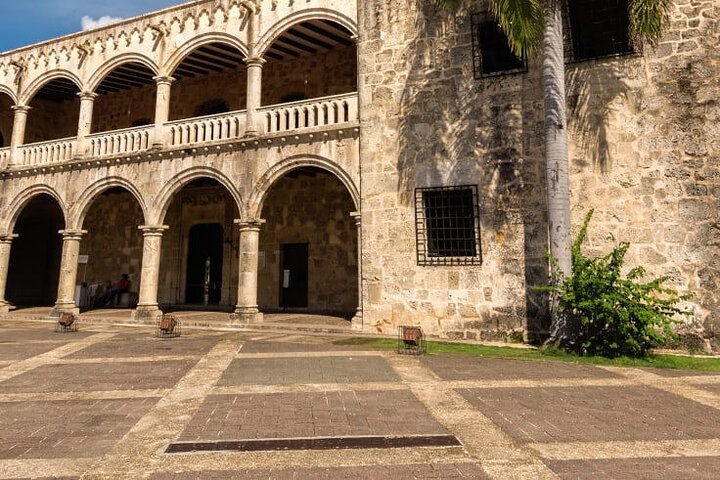Santo Domingo City Tour met pick-up in Bayahibe