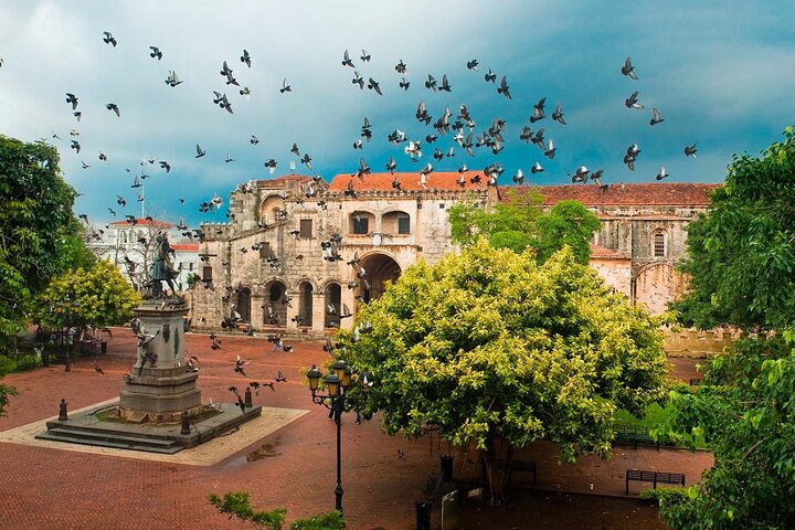 Santo Domingo City Tour met pick-up in Bayahibe