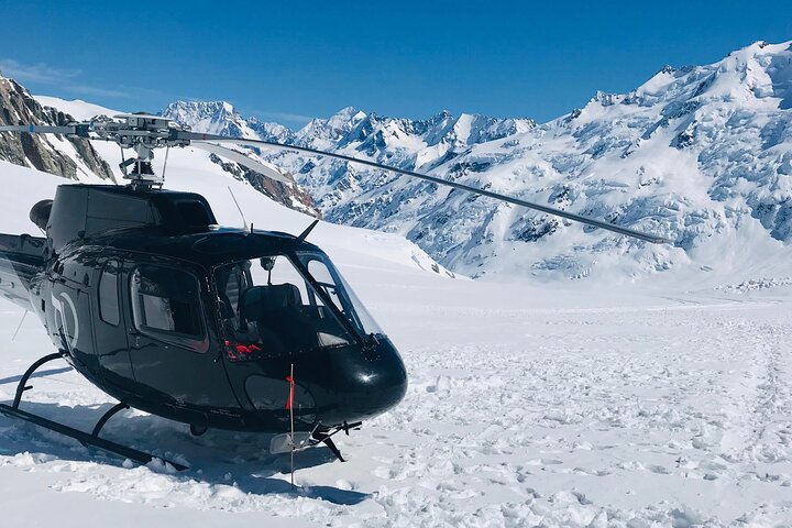 Excursão só de ida de Christchurch a Queenstown via Mt Cook e Lago Tekapo