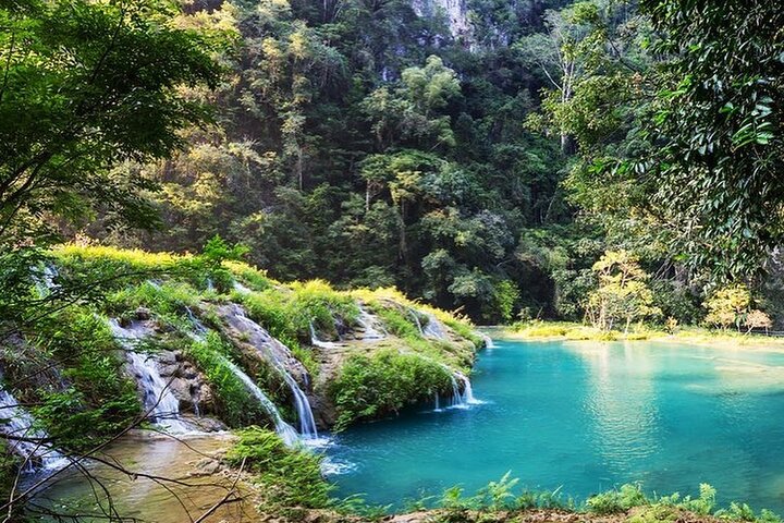 Ontdek de paradijselijke Semuc Champey + Kanba-grotten - Tour vanuit Cobán