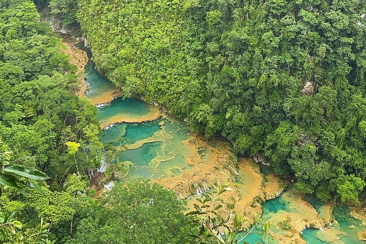 Geniet van de natuurlijke zwembaden van Semuc Champey + de Lanquin-grotten - Tour vanuit Coban