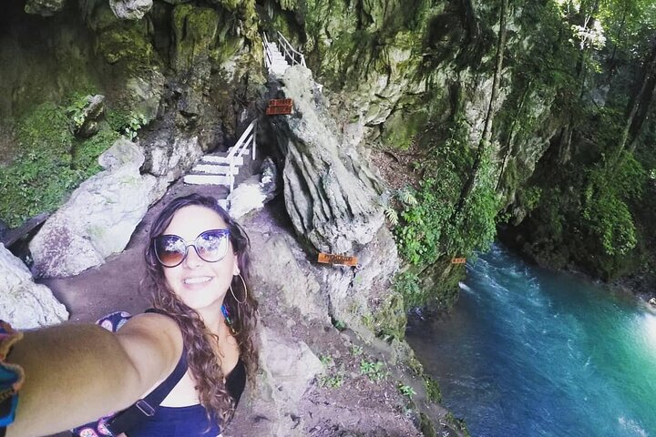 Geniet van de natuurlijke zwembaden van Semuc Champey + de Lanquin-grotten - Tour vanuit Coban