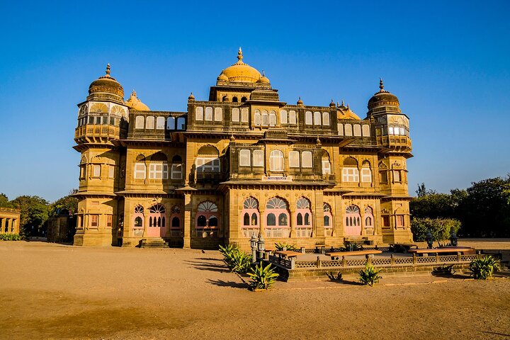 Bhuj, Rann de Kutch e praia de Mandvi: o passeio de arte, artesanato e natureza